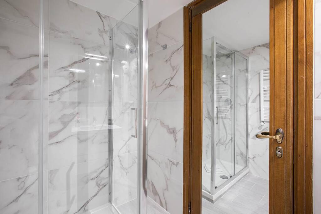 Unforgettable Split Level Jacuzzi Suite Navona - Top Collection Rome Buitenkant foto