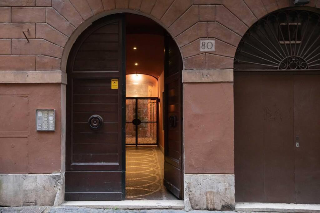 Unforgettable Split Level Jacuzzi Suite Navona - Top Collection Rome Buitenkant foto